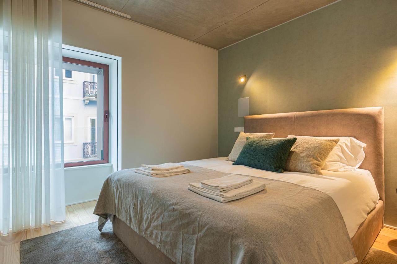 Hidden Pearl W/ Patio & Pool By Lovelystay Lisboa Exterior foto